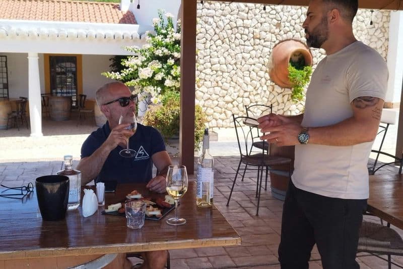 Billet Algarve : Dégustations guidées de vins et de tapas + visite en 4x4