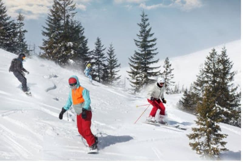 Forfait de ski avec transfert aller-retour depuis Barcelone