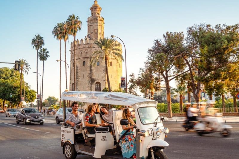Séville : 1 heure de visite en tuk tuk électrique privé