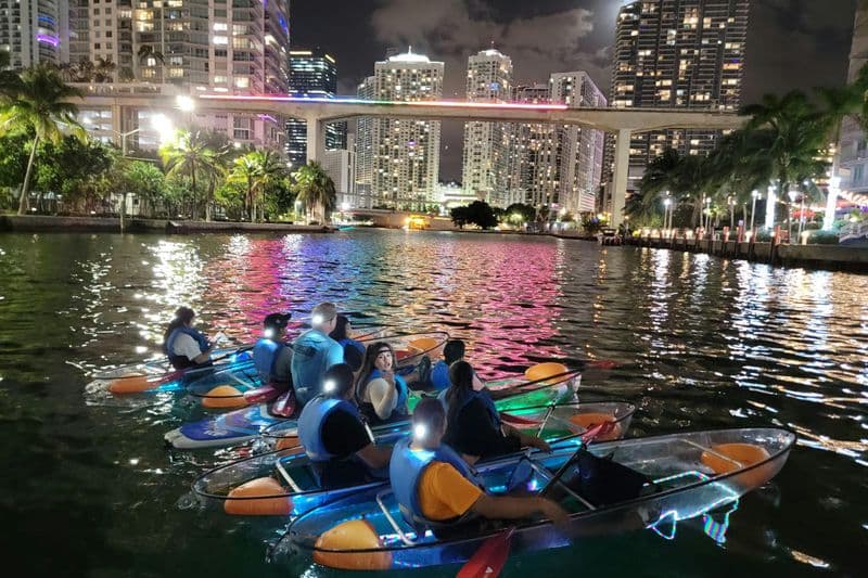 Billet Miami : Excursion nocturne guidée en kayak éclairé par LED + boissons