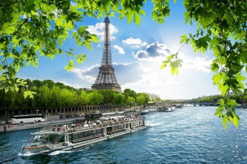 Billet Paris : Croisière d'une heure sur la Seine + Dégustation de crêpes