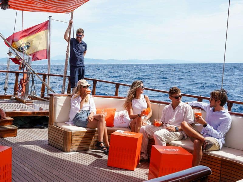 Billet Barcelone : Croisière à la voile avec Aperol Spritz