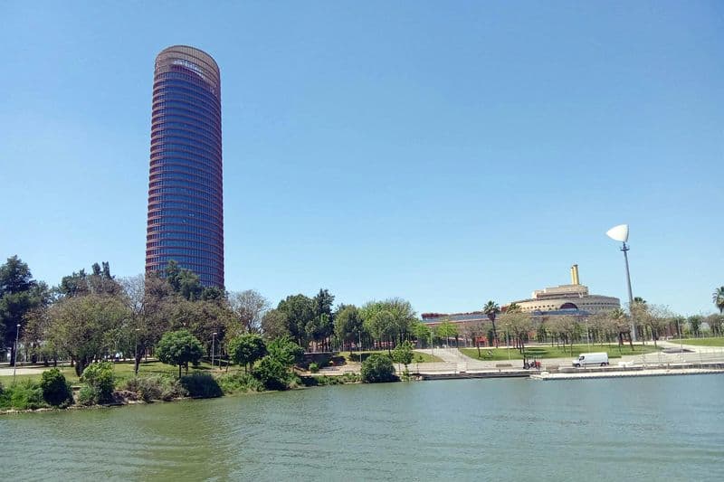 Billet Séville : Croisière en bateau + déjeuner ou dîner à 5 plats + boissons illimitées