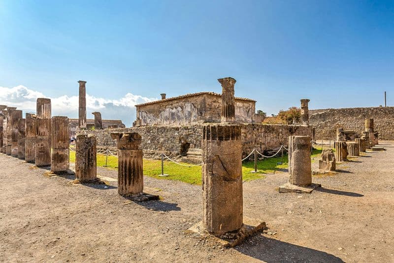 Billet Pompéi Plus : Entrée réservée (petits groupes de plus de 5 personnes)