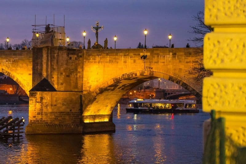 Billet Prague : Croisière nocturne sur la Vltava