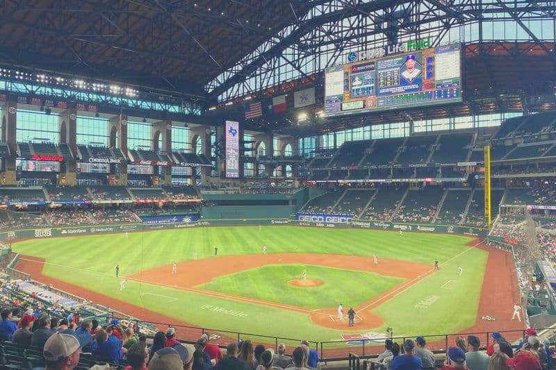 Globe Life Field : Match de baseball des Texas Rangers