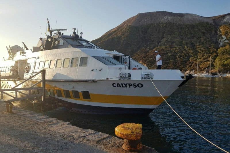 Billet Îles Éoliennes : Ferry aller simple de Filicudi à Lipari