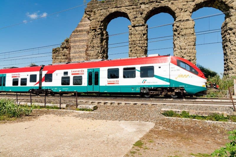 Aéroport de Fiumicino : Transfert en train Leonardo Express vers Rome Termini