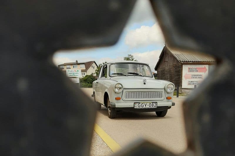 Billet Parc Memento : Transfert privé en Trabant
