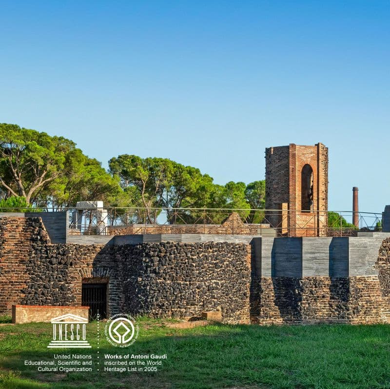 Billet La Crypte & la Colonie Guëll de Gaudí + Guide Audio