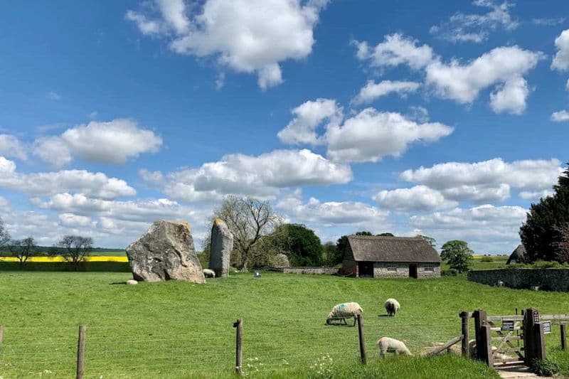 Billet Stonehenge et les cercles de pierres d'Avebury : Excursion guidée d'une journée depuis Londres