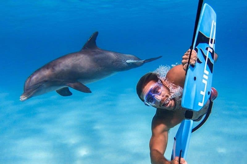 Hurghada : Aventure guidée en sous-marin et ski nautique + transfert privé