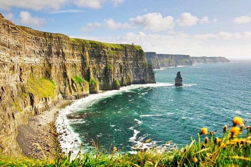Billet Galway aux falaises de Moher, grotte d'Aillwee et visite du château de Dunguaire