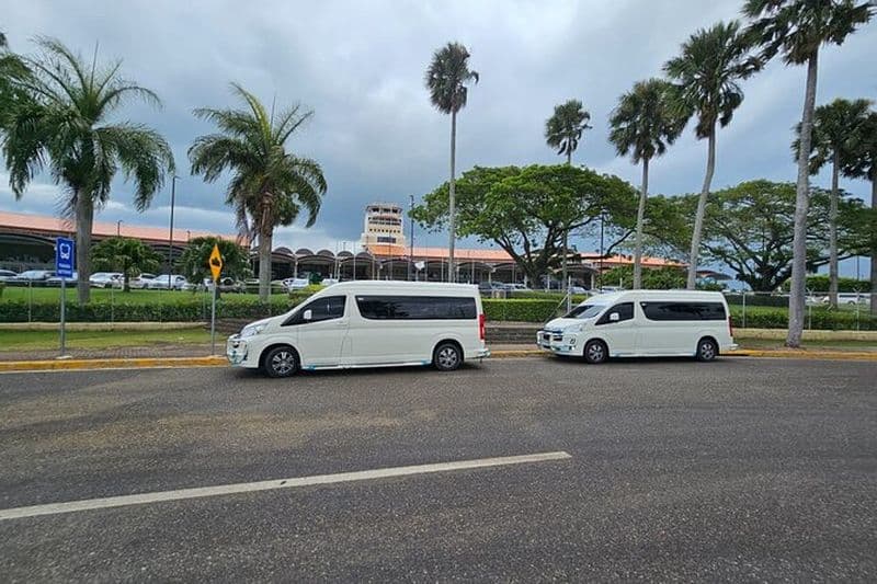 Transfert privé depuis et vers Santiago-Cabarete-Sosua-POP
