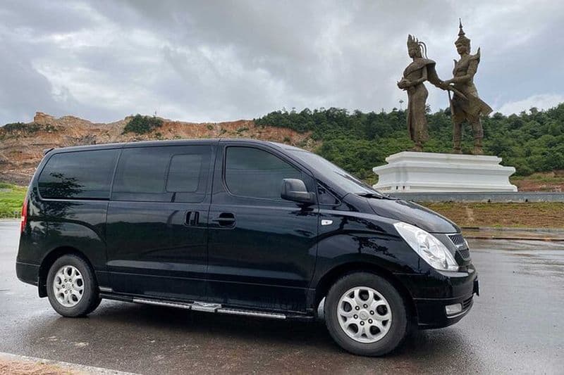 Transfert Taxi Privé Sihanoukville - Voiture Battambang - Mini-Van
