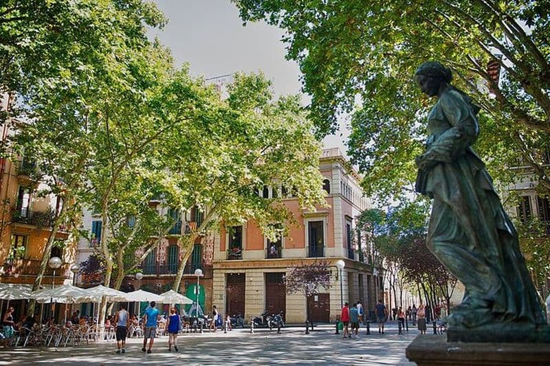 Visite privée à pied du village de Gracia