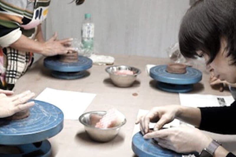 Un atelier de poterie apaisant et une cuisine japonaise Musubi Making TOKYO