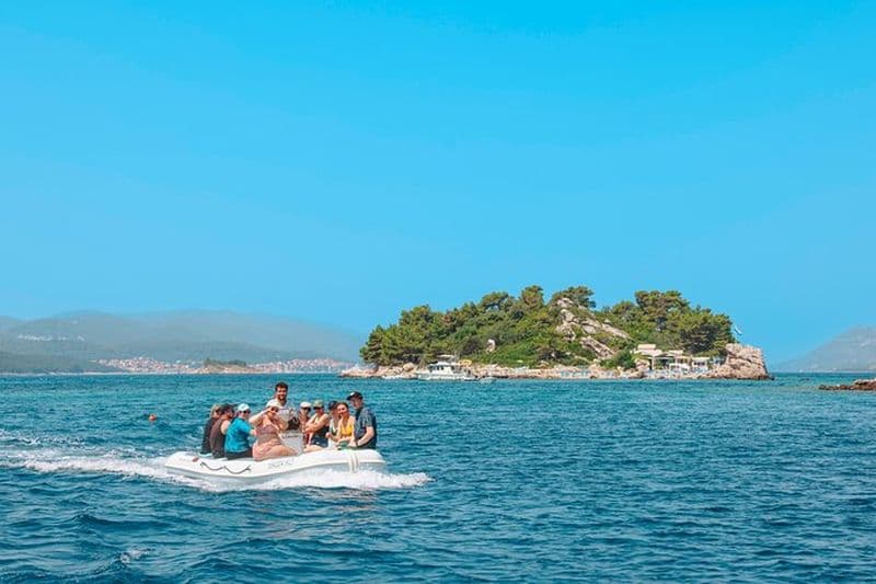 Excursion en bateau aux îles Korčula et Lumbarda avec plongée en apnée et naufrage