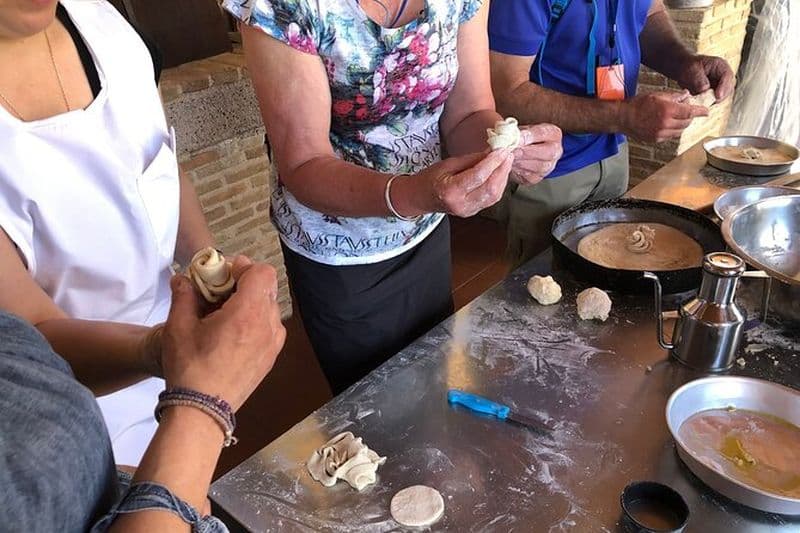 Cours de cuisine de village dans une unité agrotouristique en Arcadie, Grèce!