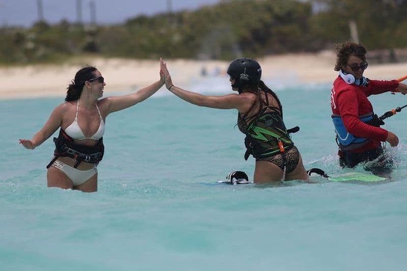 Faites venir un ami à cette leçon de kiteboarding