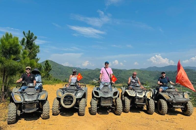 From Hanoi : From Hanoi : L'aventure ultime du VTT tout terrain