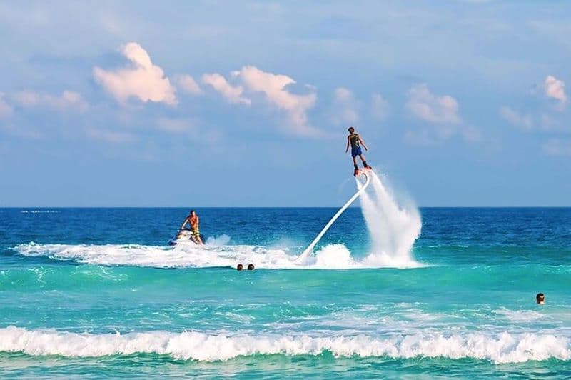 Expérience en FlyBoard à Hurghada avec transfert privé