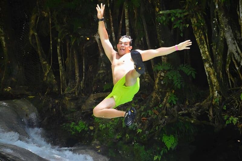 Formule combinée Blue Hole et tubing au départ d'Ocho Rios