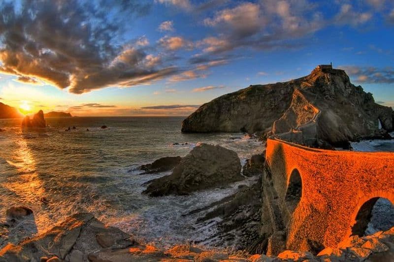 Visite privée des villes basques avec hôtel ou croisière au départ de Bilbao