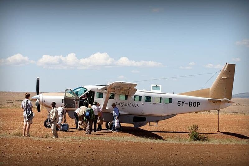 3 JOURS MASAI MARA EN AVION (depuis nairobi) (MINIMUM 2 PERSONNES)