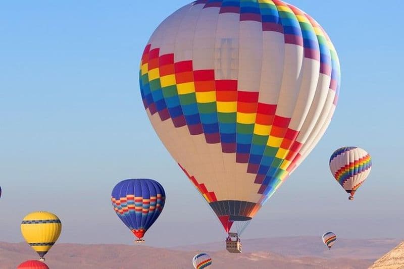Circuit de 2 jours en Cappadoce au départ d'Istanbul avec ballade en ballon