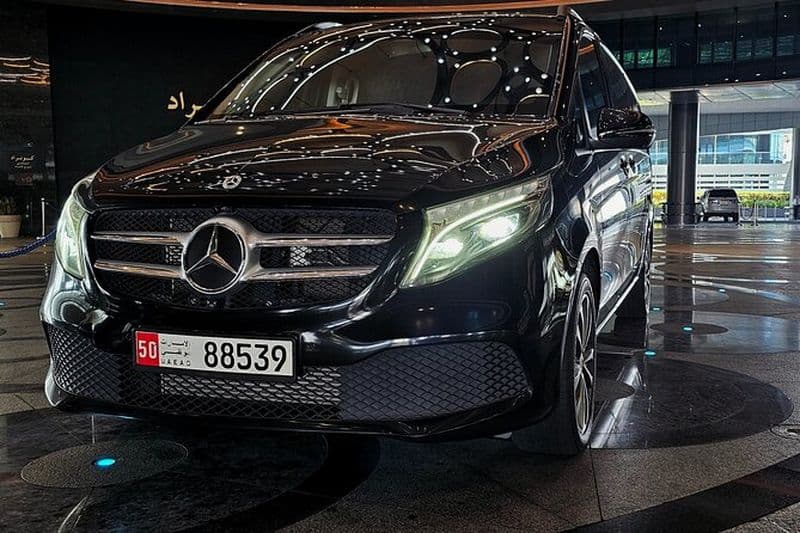 Chauffeur privé de 4 heures à Abu Dhabi et Dubaï