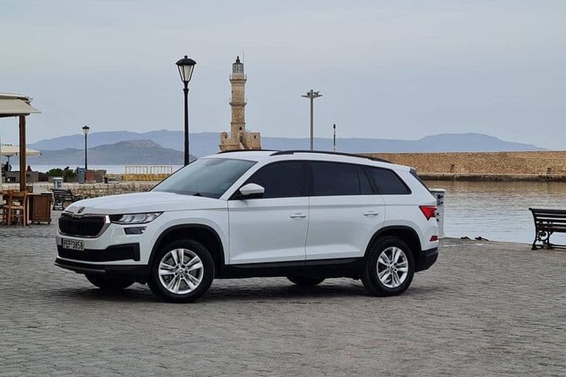 Transferts aéroport privés de l'aéroport de La Canée à Héraklion aller simple