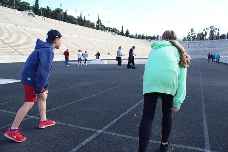 Visite du stade Plaka et du centre-ville pour les familles