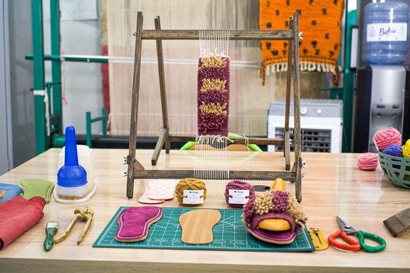 Créez vos propres sandales marocaines avec des techniques de tissage de tapis