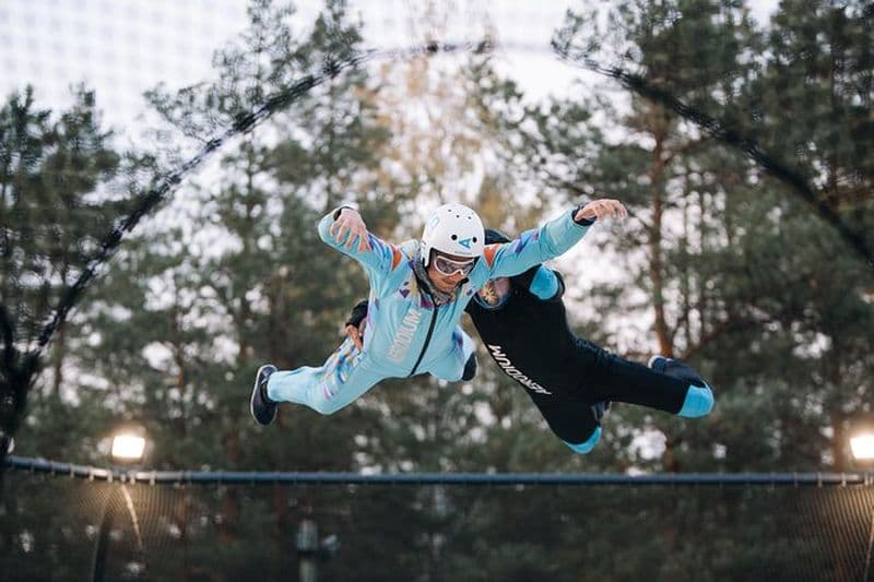 Vol en soufflerie verticale