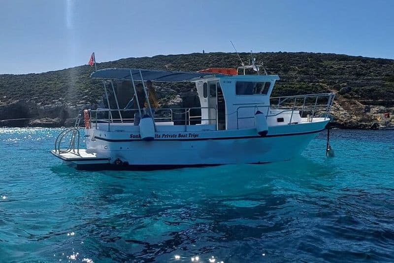Expérience d'excursion en bateau privé avec plongée en apnée Blue Lagoon et Comino