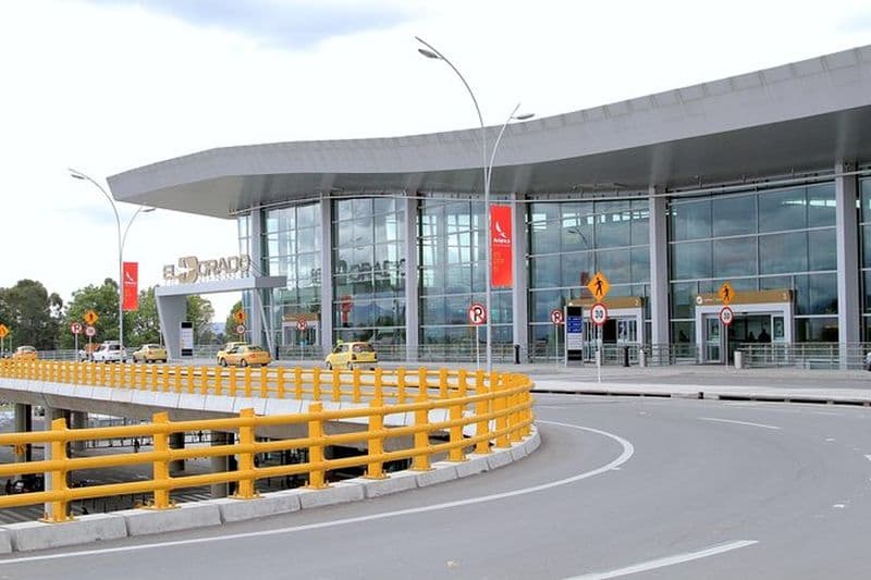 Transfert depuis l'aéroport El Dorado : directement vers votre hôtel ou votre hébergement