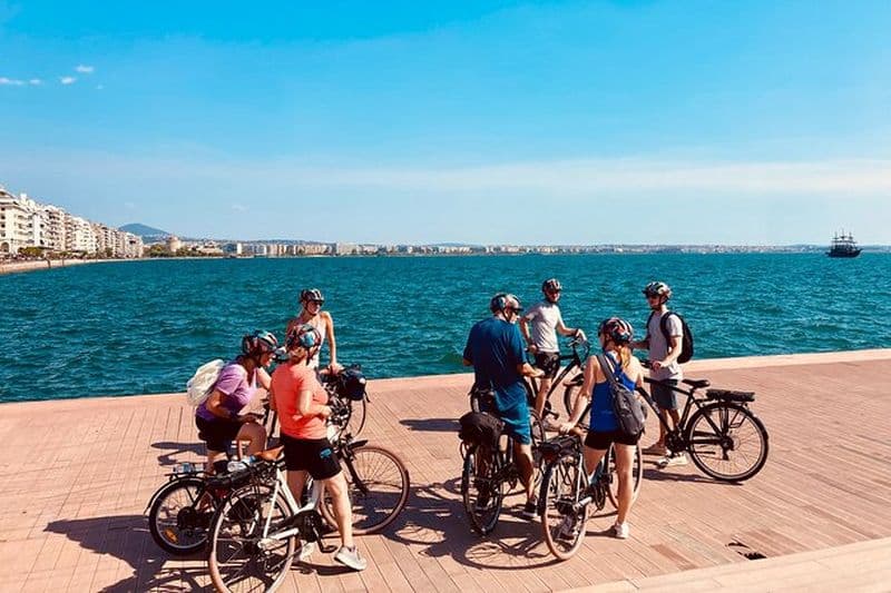 Visite facile des points forts de Thessalonique en vélo électrique