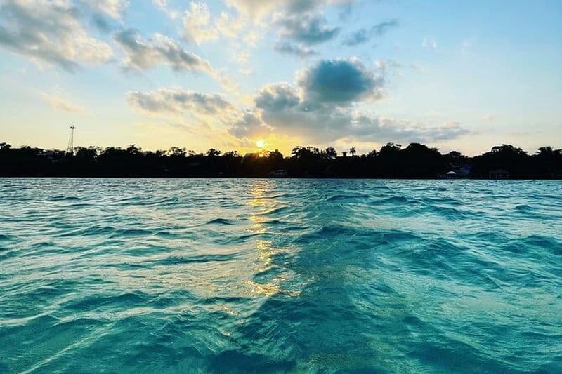 Excursion complète de rafting en eaux vives à Bacalar au départ de Cancún et de la Riviera Maya