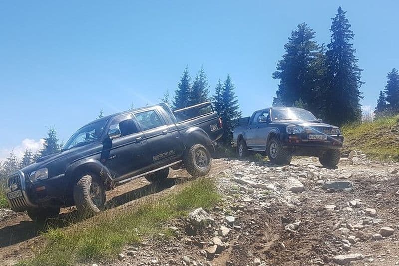 Aventure privée en jeep dans la montagne mystique Strandzha