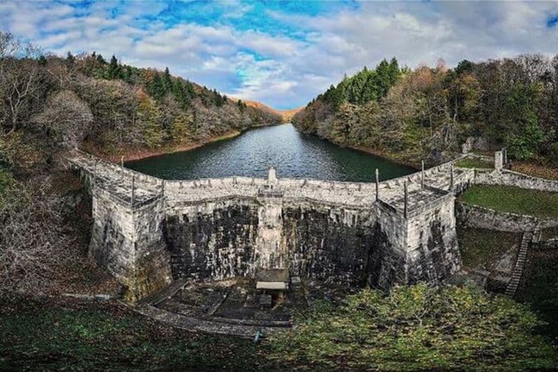 Découvrez les lacs secrets lors d'une randonnée privée (avec déjeuner, transferts)