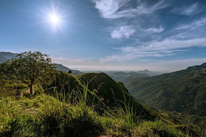 Découvrez Ella - Ella Rock, Little Adam's Peak et Nine Arch Bridge