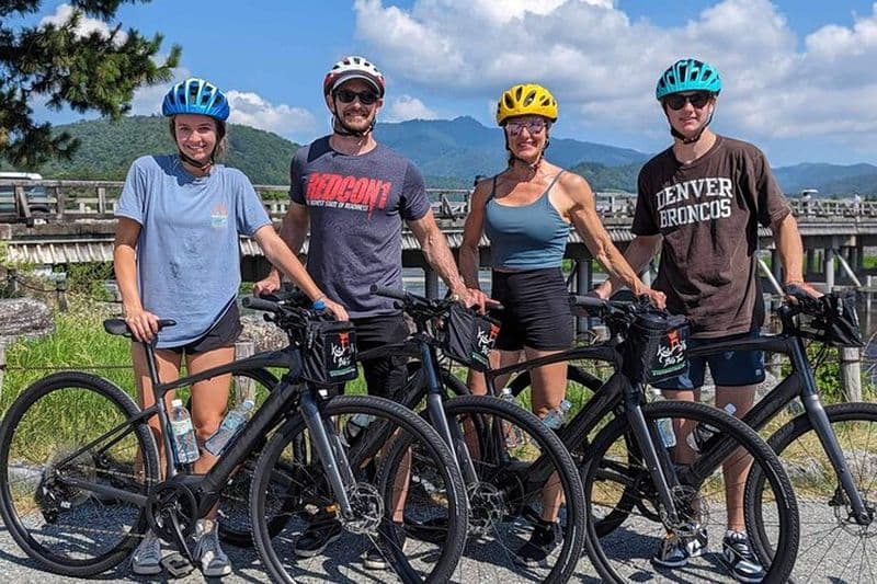 Après-midi Arashiyama Bamboo Forest & Monkey Park Kyoto Bike Tour