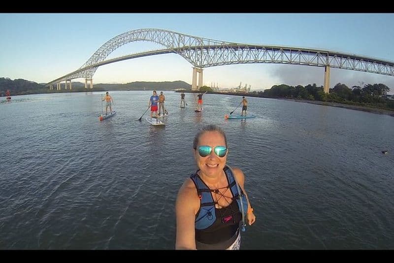 "Bridge of the Americas Stand-Up Paddle Private 2 hours Tour"