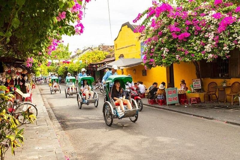 Hoi An Rickshaw Équitation / Menuiserie ou cours de céramique par Foodie Tour