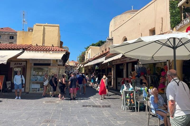 Colosse de Rhodes Outdoor Self Guided Escape Room Aventure