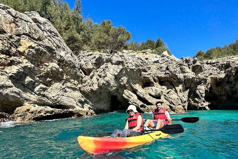 Aventure en kayak à Sesimbra - Le cœur du parc naturel d'Arrábida