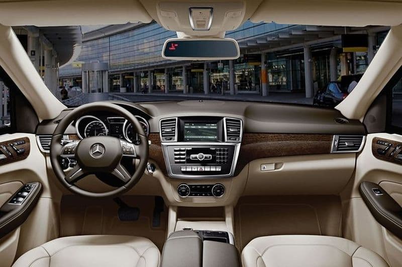 Transfert privé de l'aéroport Blaise Diagne (DSS) à Dakar