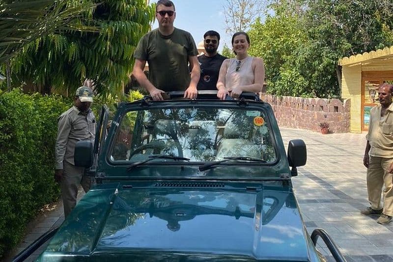 Excursion d'une journée à Ranthambore au départ de Jaipur avec Jeep / Canter Safari