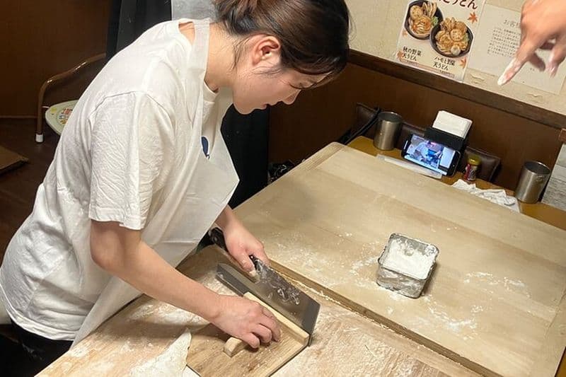Cours de cuisine artisanale Soba et Tempura à Nara